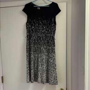 Anne Klein Black and White Midi Dress with Graphic Print
